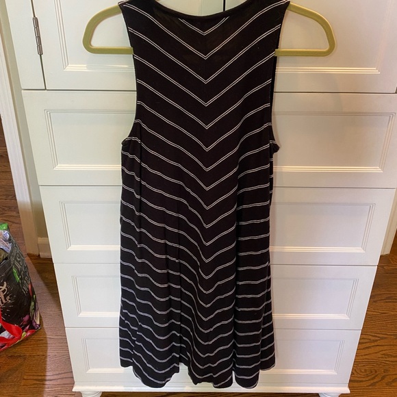 Madewell Black/White Horizontal Striped Tank Mini Dress Size: Large - Picture 2 of 5